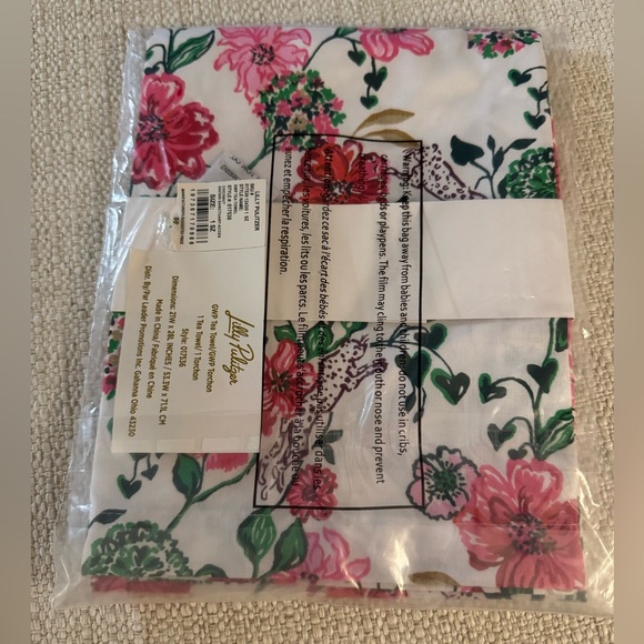 NWT Lily Pulitzer printed tea towel in Coconut Safari - Picture 3 of 4